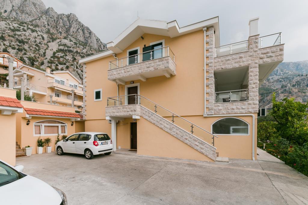 Apartments Los Olivos Котор Экстерьер фото